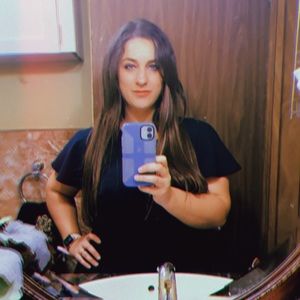 Meet your posher, Yane 🦋